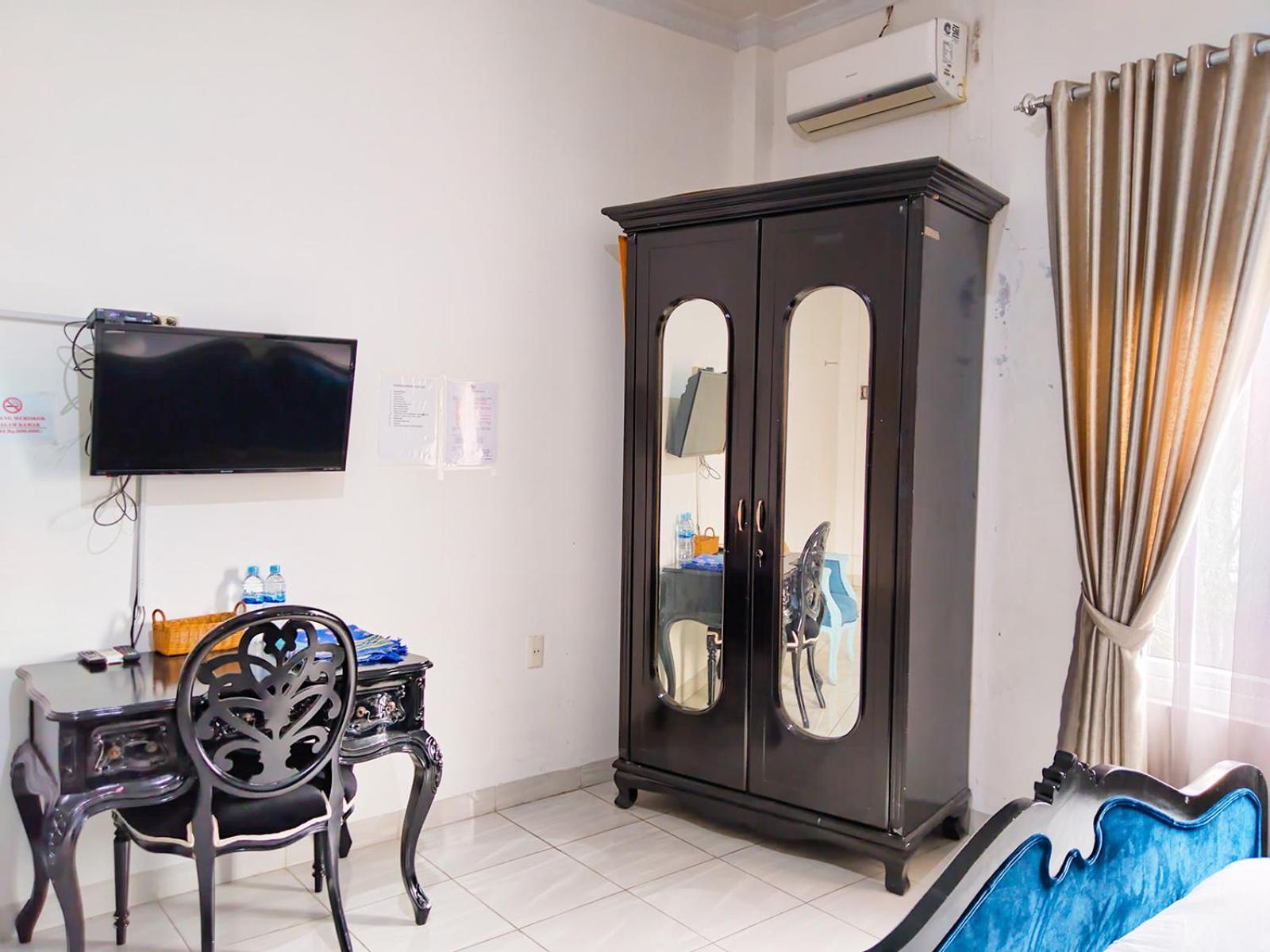 Grand Shaqilla Syariah Hotel Deli Tua Kültér fotó