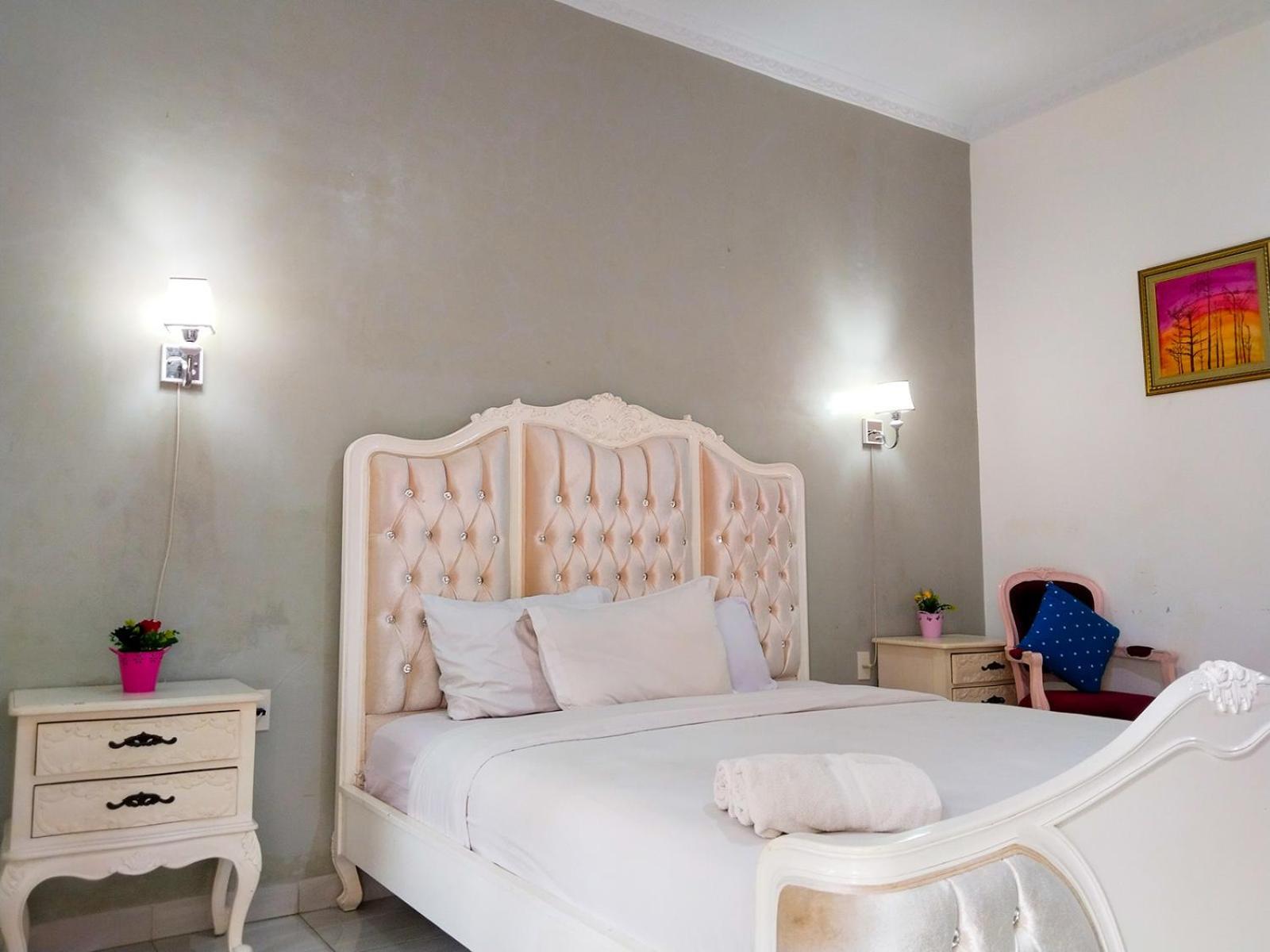 Grand Shaqilla Syariah Hotel Deli Tua Kültér fotó