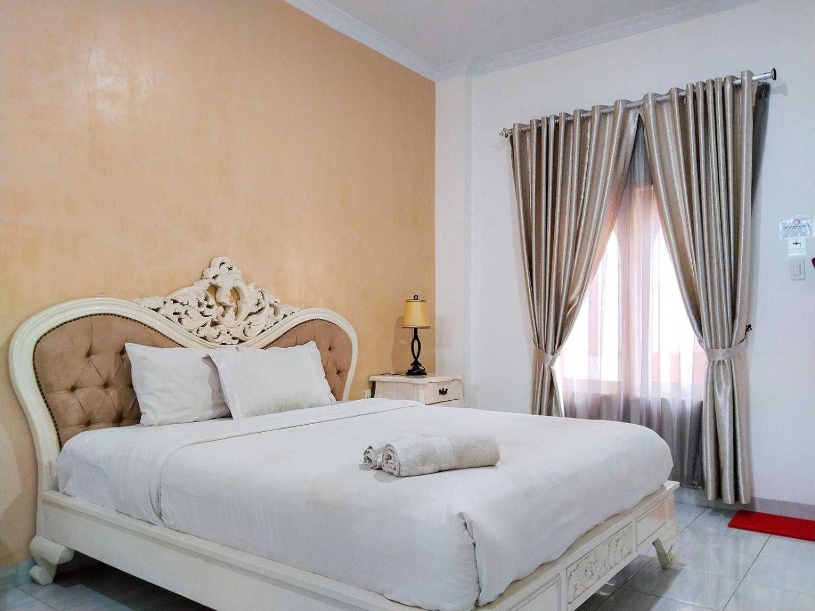 Grand Shaqilla Syariah Hotel Deli Tua Kültér fotó