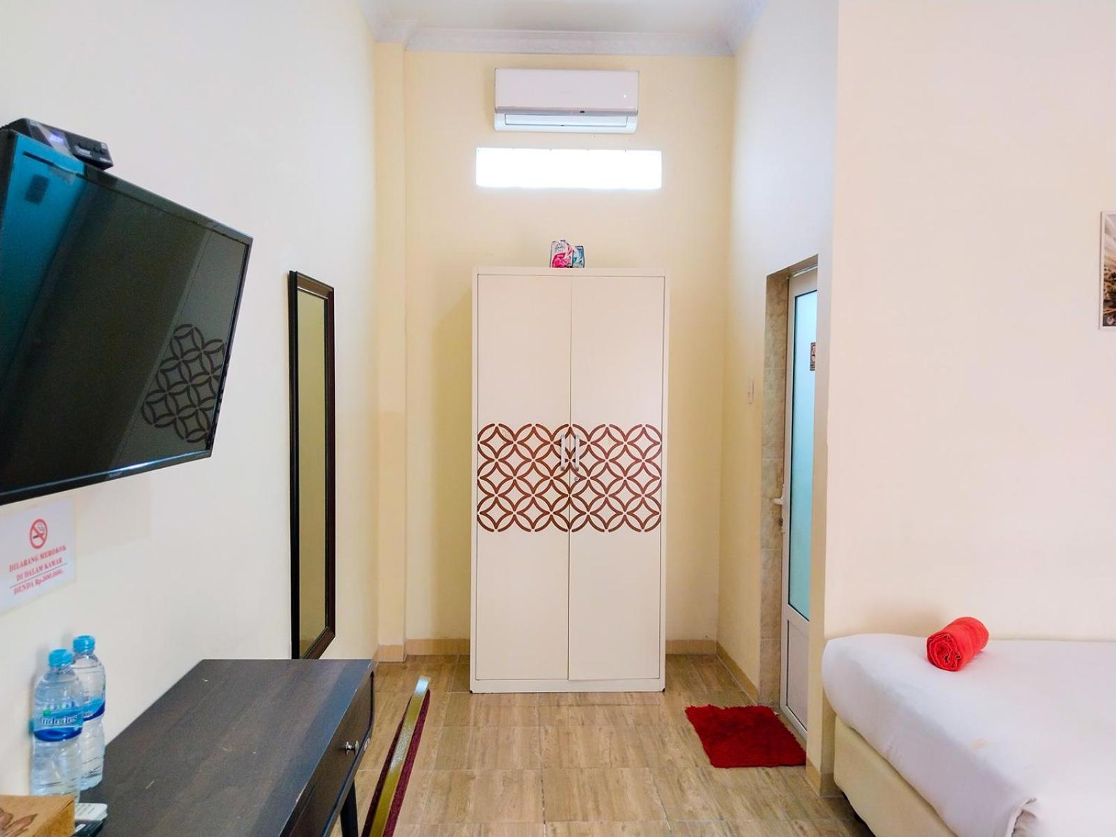 Grand Shaqilla Syariah Hotel Deli Tua Kültér fotó