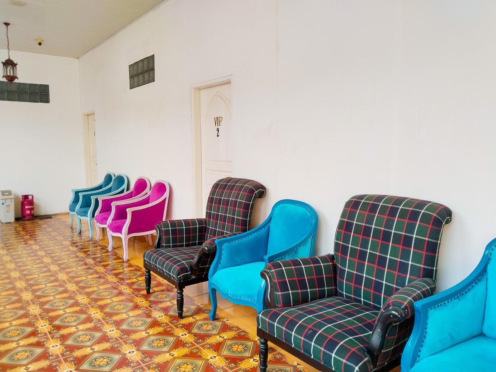 Grand Shaqilla Syariah Hotel Deli Tua Kültér fotó